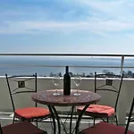Wellness Penthouse Meerblick 公寓 *